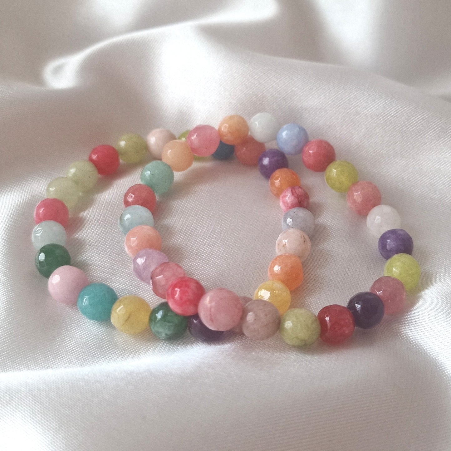 Chitra - Buntes Edelstein-Perlenarmband